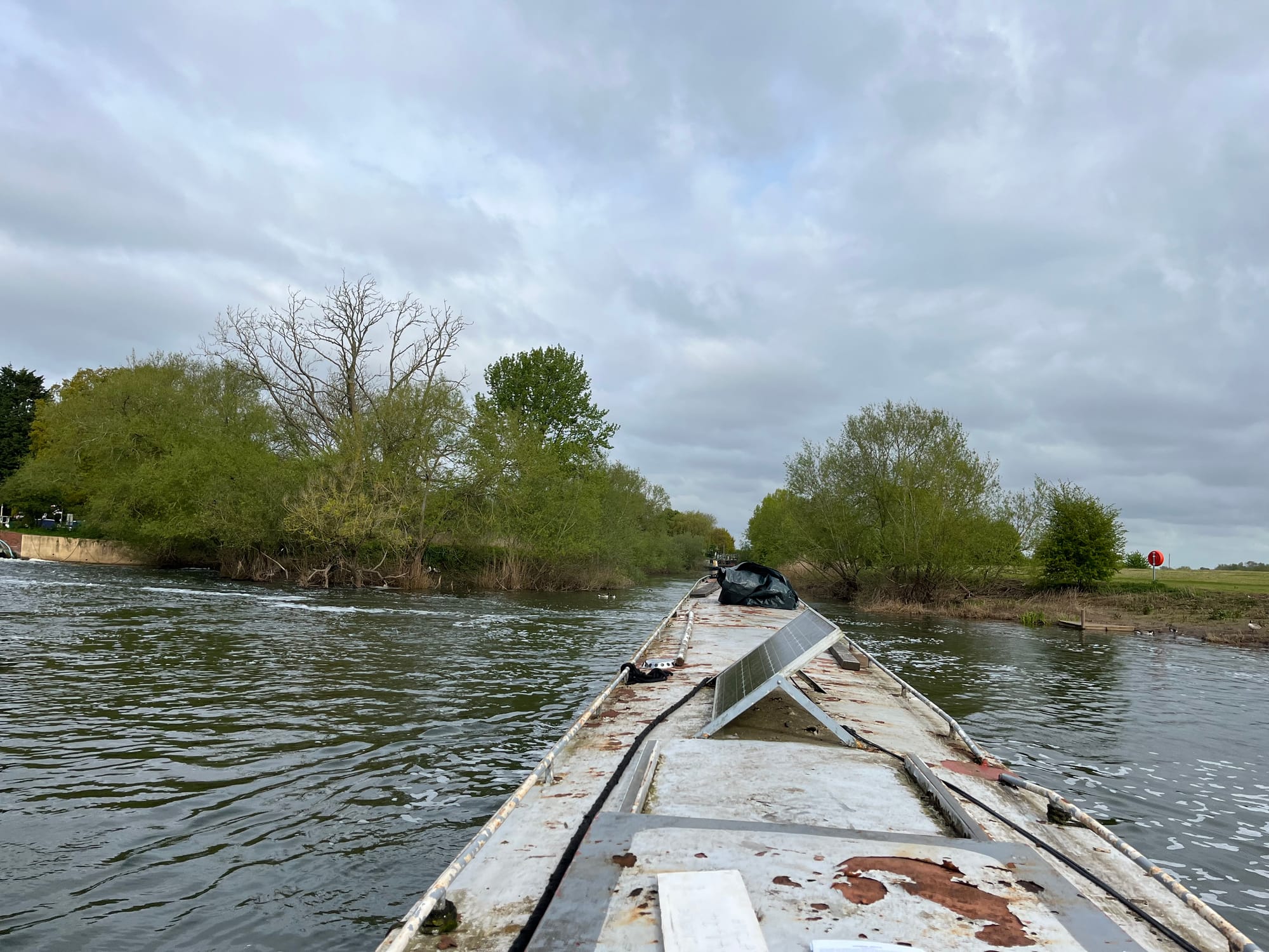 Pershore lock cruising